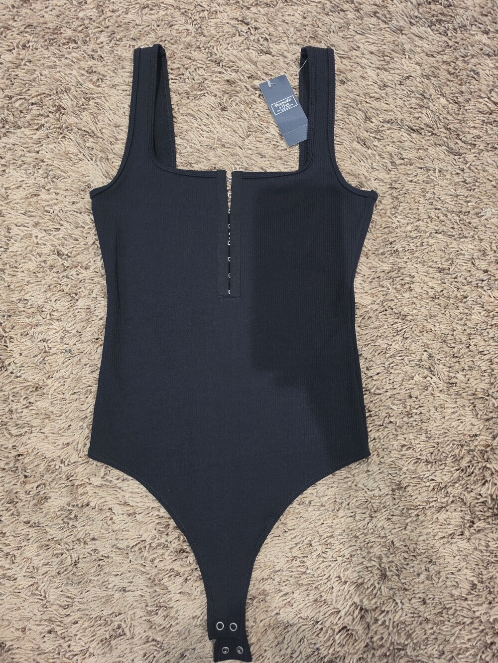NWT Abercrombie & Fitch Soft A&F Ribbed Hook Front Bodysuit Black Size Small
